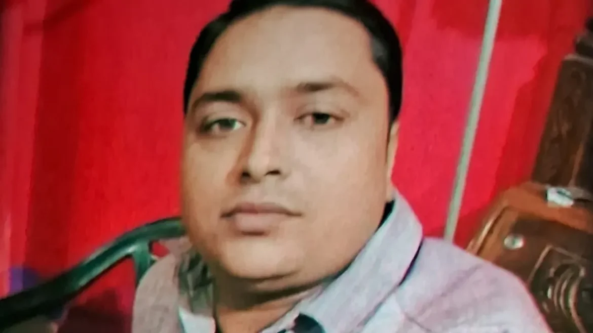 मुजफ्फरपुर में पोल्ट्री व्यवसायी रणधीर कुमार की सीने में गोली मारकर हत्या, वारदात के बाद धड़ाधड़ बंद हुईं दुकानें