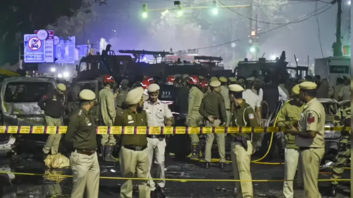 7 राज्यों में छापेमारी के बाद आतंकी नेटवर्क का भंडाफोड़, आंध्र पुलिस का देश भर में बड़ा एक्शन, 12 को दबोचा