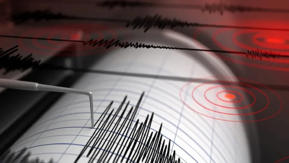 भूकंप से दहला मराठवाड़ा: दहशत में घरों से बाहर निकले लोग, कई इमारतों में दरारें