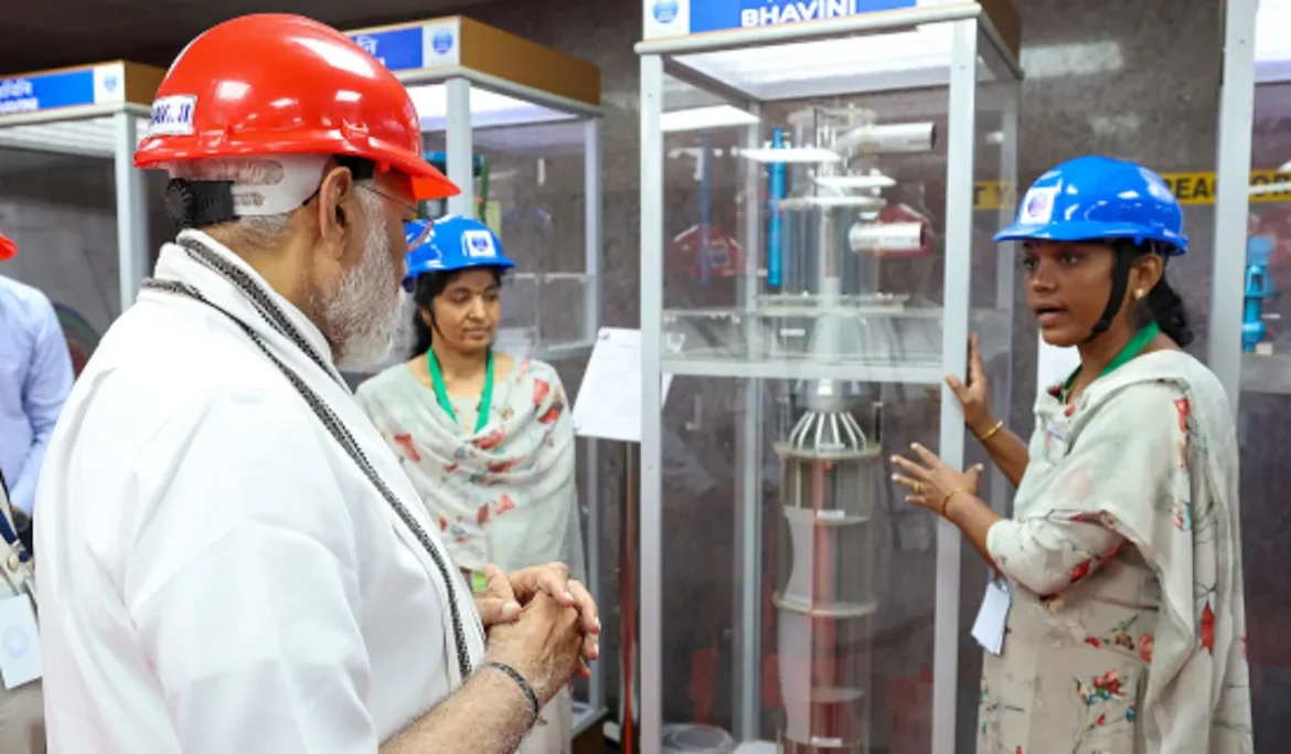 Fast Breeder Reactor Criticality