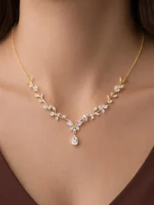 Minimal Necklace