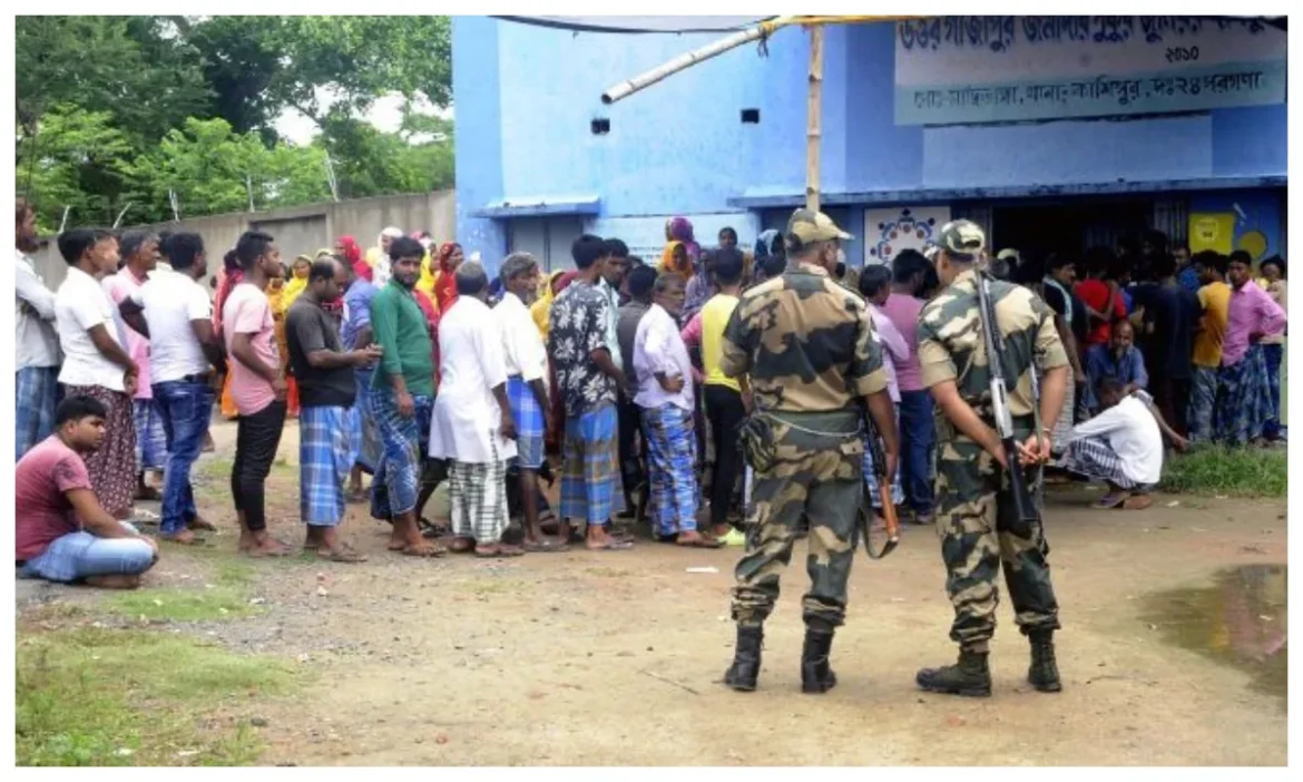 Bengal में 'पार्ट-2' की बारी, धांधली की शिकायतों के बाद 15 बूथों पर फिर से वोटिंग; सुरक्षा ऐसी कि हिल भी न पाए कोई!