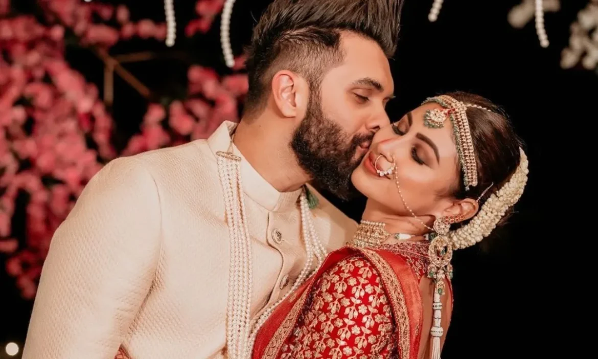 Mouni Roy और Suraj Nambiar ने खत्म किया रिश्ता, शादी के 4 साल बाद आई सेपरेशन की खबर