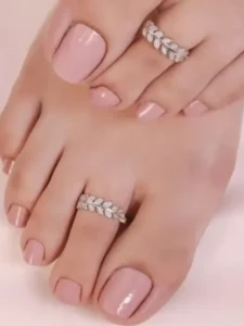silver toe ring