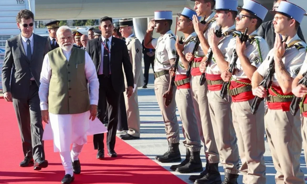 PM Modi in France
