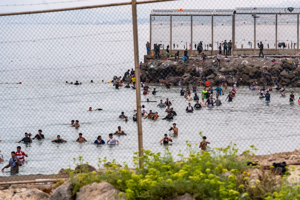 Sixty thousand cross Spanish territory Ceuta