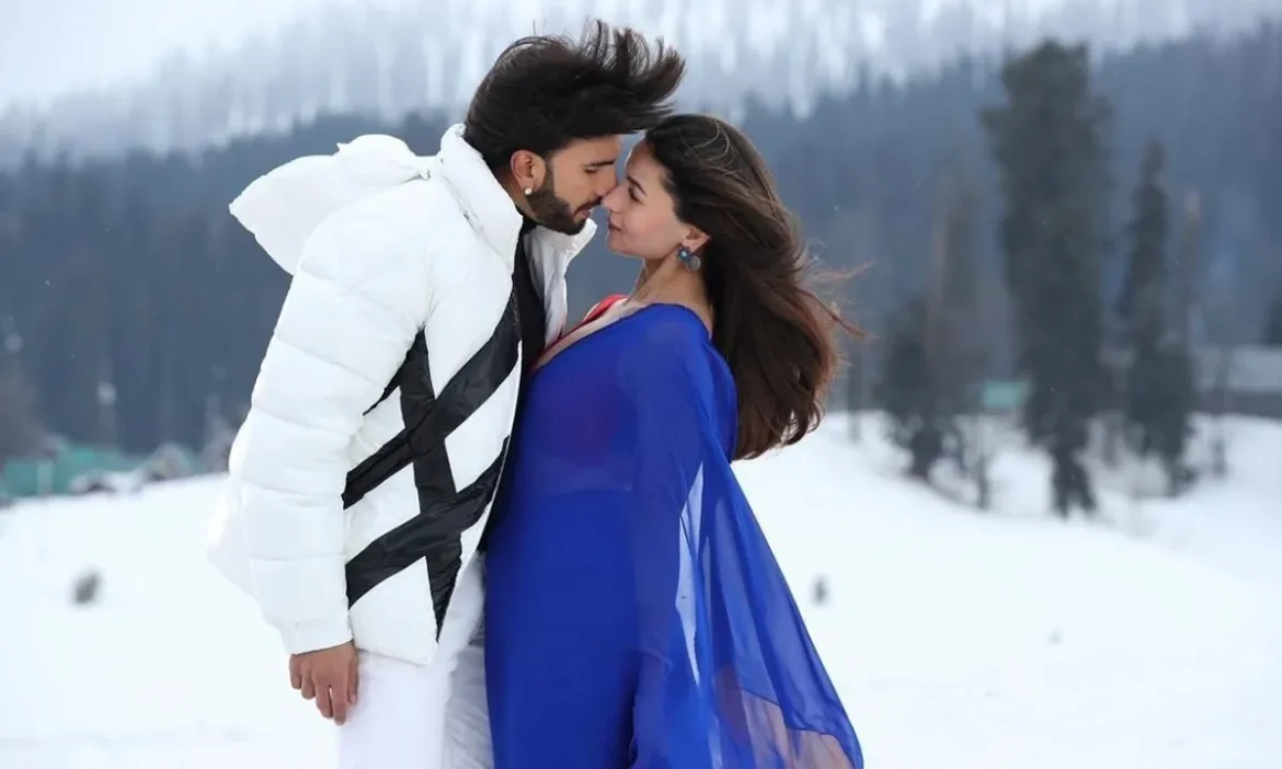 फिल्मी दुनिया में घूमने का है सपना? भारत की ये 8 जगहें, जिन्हें Bollywood फिल्मों की शूटिंग ने बनाया फेमस