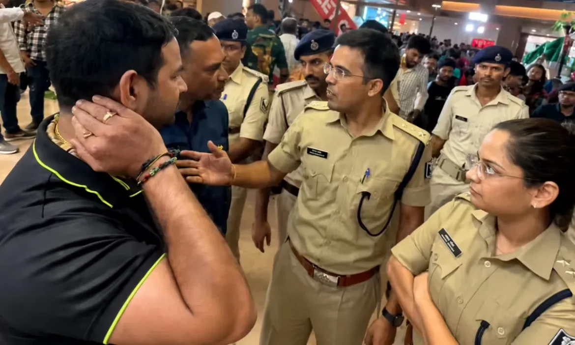 लालू के बेटे तेज प्रताप यादव गिरफ्तार, भेजे गए जेल, भड़के तेजस्वी, बीजेपी सरकार को दी बड़े आंदोलन की चेतावनी