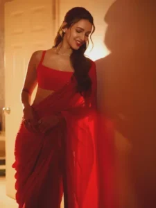 easy hairstyles match blouse neckline