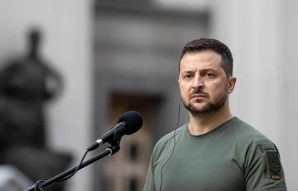 Russian attacks kill 4 Kyiv