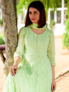 Try green suit during Sawan