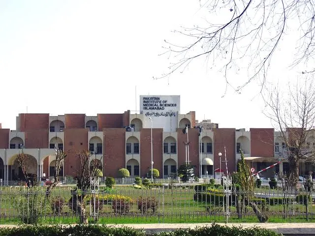 Imran Khan illness Pakistan Shahbaz Shariff 