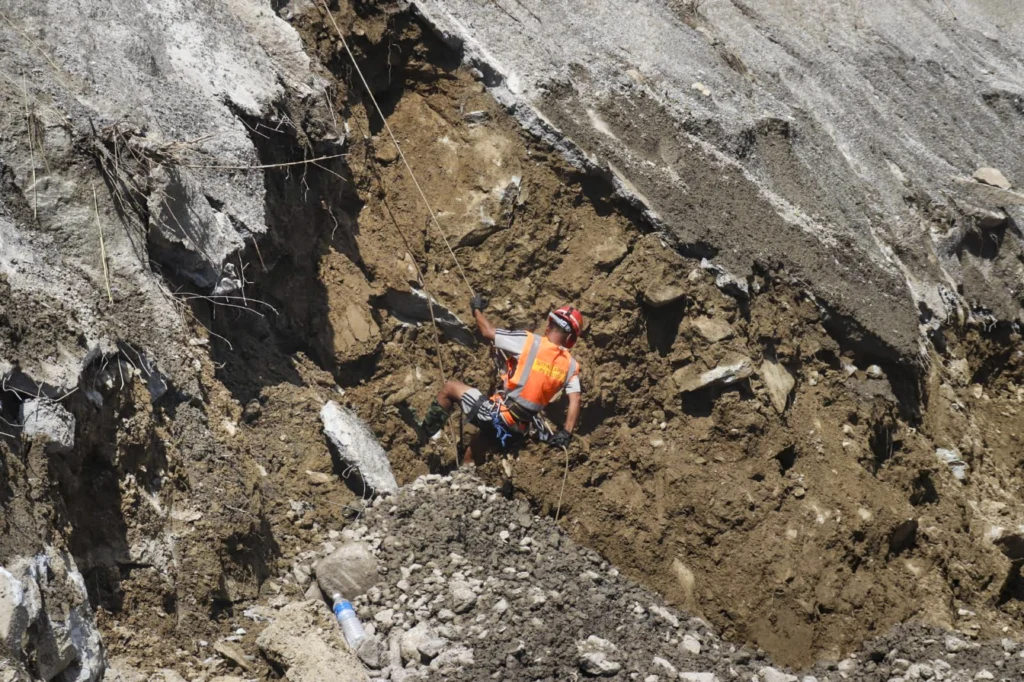 Nepal flash flood death crosses 1000