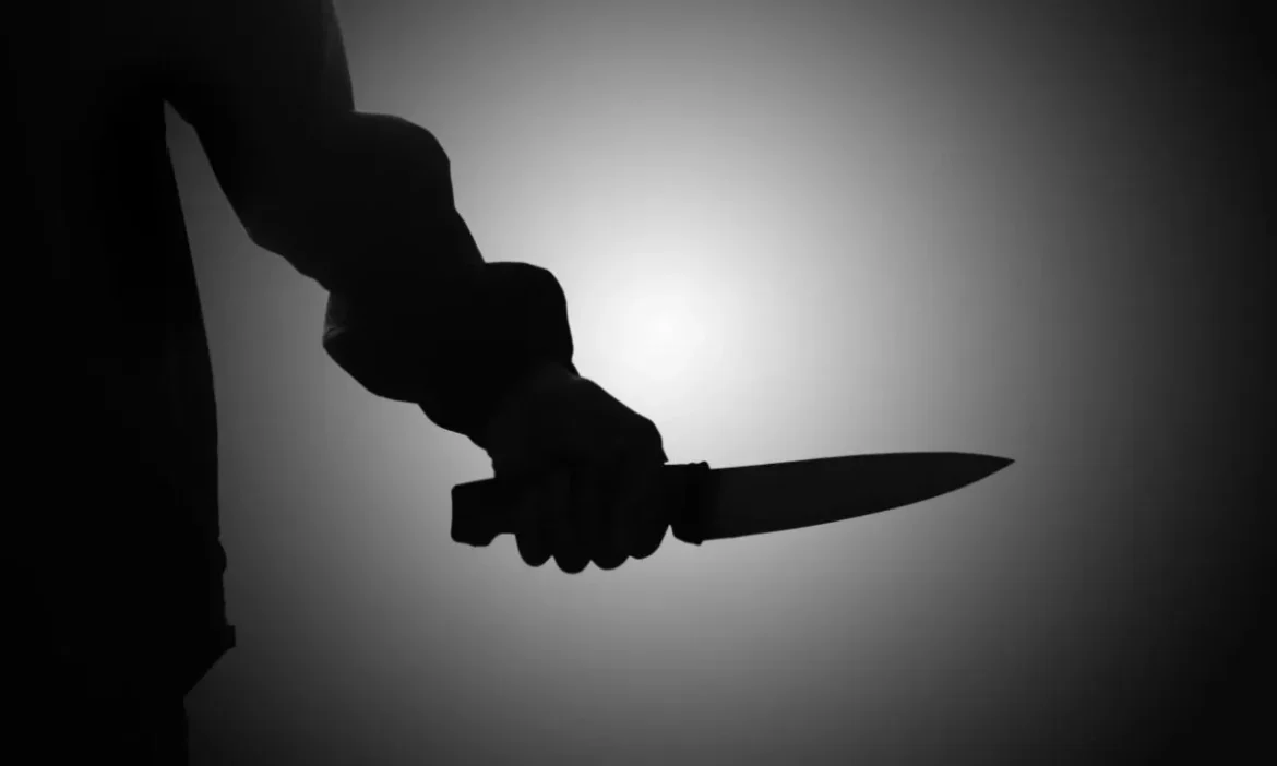 गोरखपुर में सनसनीखेज वारदात: घर के बरामदे में सो रहे 19 वर्षीय छात्र की चाकू मारकर बेरहमी से हत्या