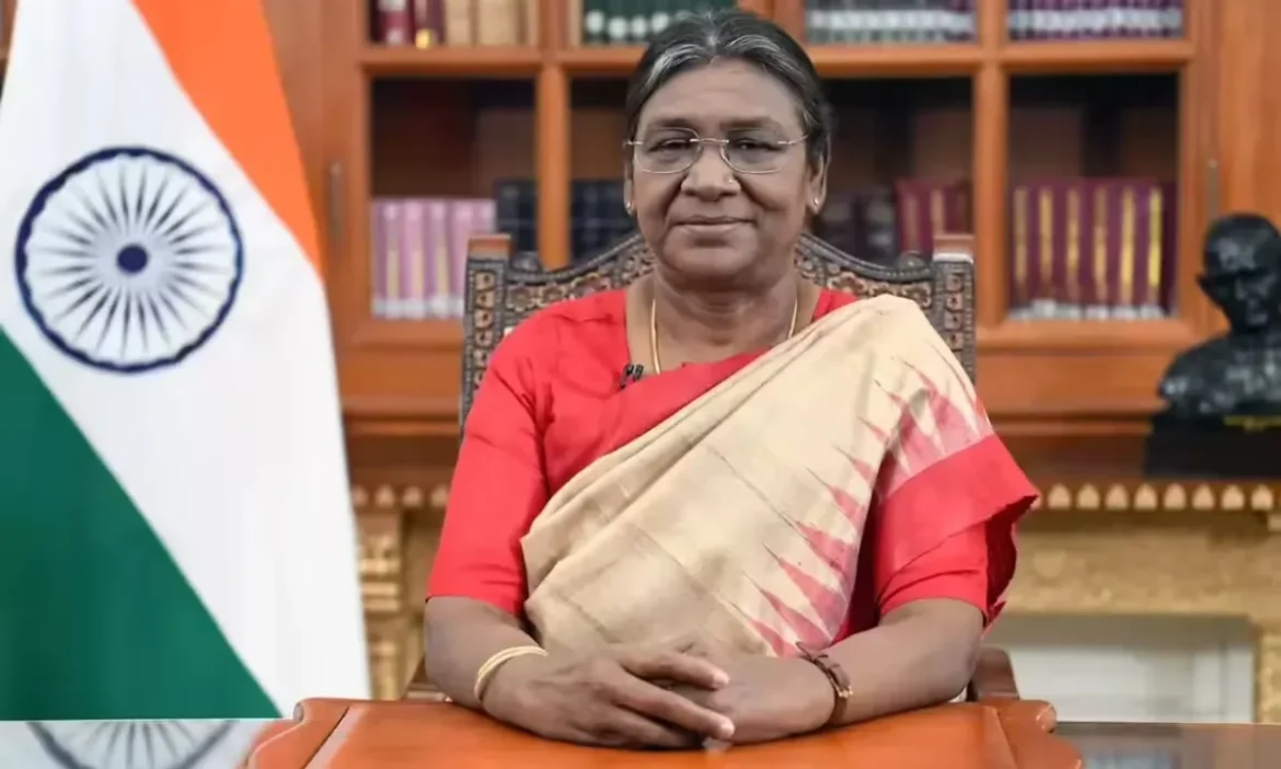 संसद से राष्ट्रपति भवन तक हलचल: ज्ञानेश कुमार के खिलाफ लामबंद हुआ विपक्ष, रात 8 बजे मिलेंगे राष्ट्रपति मुर्मू से