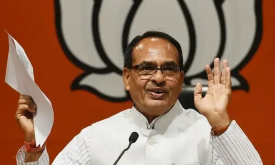 जंगल और वन्यजीव संरक्षण की पहल:नीलगढ़ से विस्थापित होने वाले हर परिवार को मिलेंगे 15 लाख, जमीन और घर