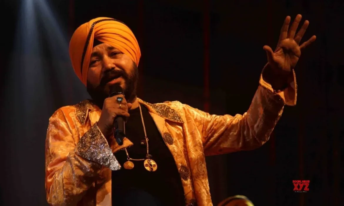 Daler Mehndi विवाद में CM धामी की एंट्री! फोन पर की बात, बोले- पुरानी बातें भूलकर आगे बढ़ें